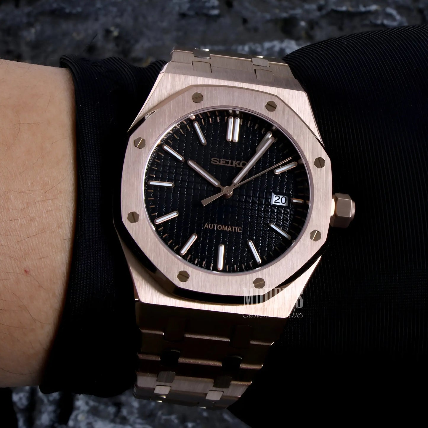 Aurelius Open-Heart Automatic